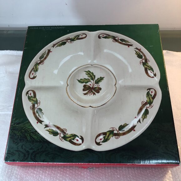 Royal Limited Holly Holiday divided serving platter - NWT - Picture 1 of 11